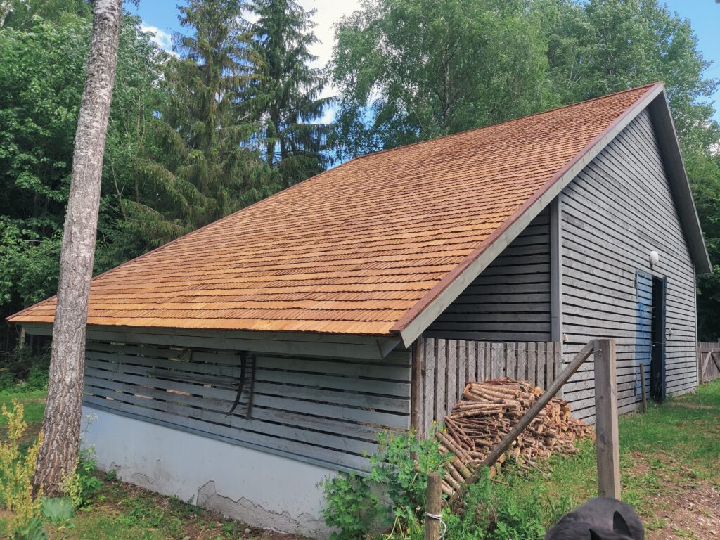 Puit on üks vanimaid ja looduslähedasemaid ehitusmaterjale, mida inimkond on kasutanud läbi aastatuhandete. Ka Eestis on puit olnud sajandeid loomulik ja eneses